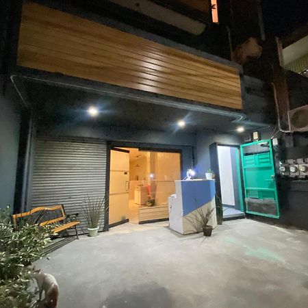 Lime Lite Manila Hostel Makati City Kültér fotó